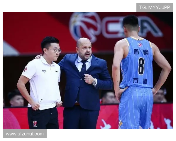 印尼归化20岁后卫戴恩马克斯加盟万隆队